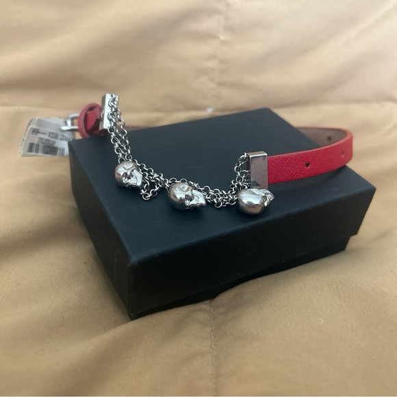 NWT Alexander McQueen Skull double wrap bracelet - Picture 4 of 5